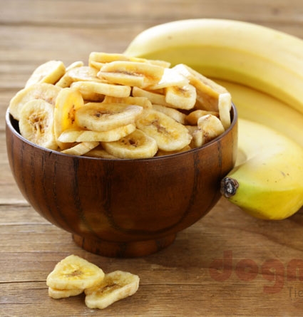Auch Bananenchips sind ein wunderbarer Snack für zwischendurch Kauartikel Hund