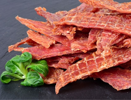 Trockenfleisch als ideale Belohnung für Ihren Vierbeiner Hundefutter Trockenfleisch